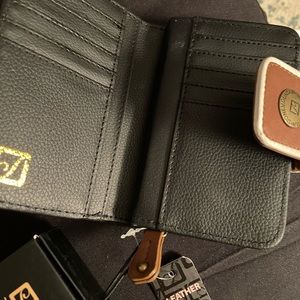 Stone Mountain Wallet
